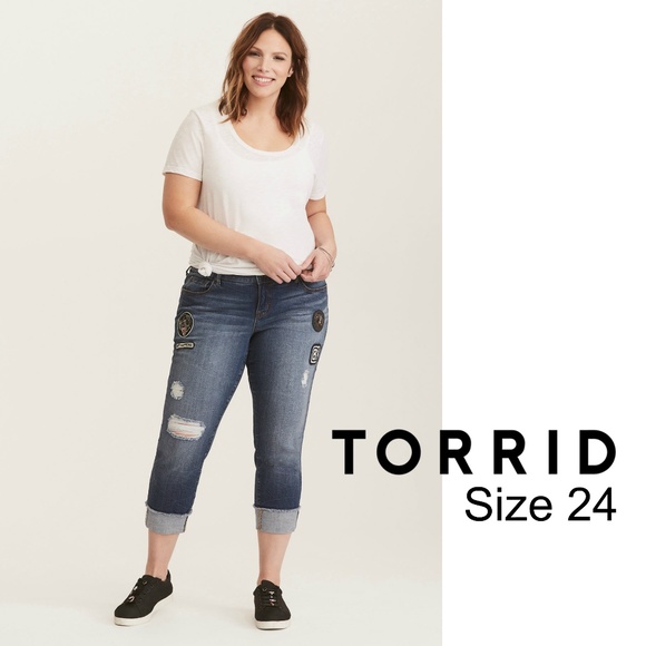 torrid Denim - NWT Torrid Patch Capri pants - Size 24